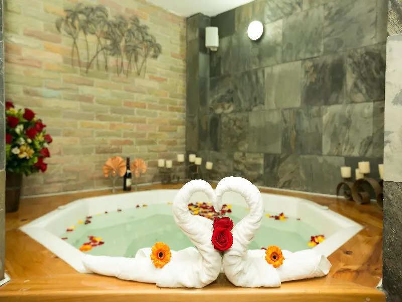 Ikala Quito Hotel 4*,
