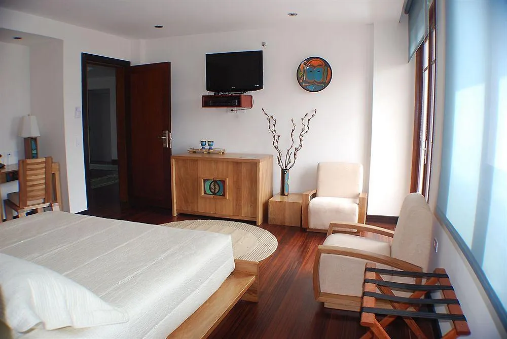 Ikala Quito Hotel 4*,